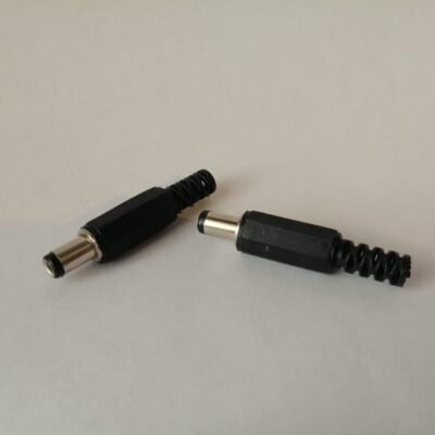 PLUG DE ALIMENTACION 5MM CORTO