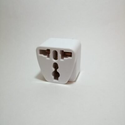 ADAPTADOR DE CLAVIJA EUR-AME